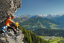 Over 200 km of clearly marked hiking paths and outstanding views of the Tauern mountains